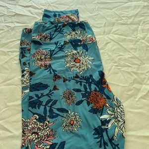 Lularoe leggings!